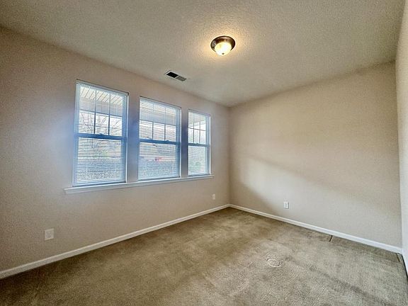 5th image of 4531 Hubbard Falls Dr