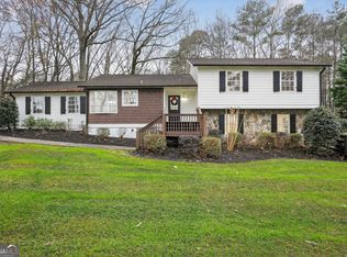 5891 Wright Rd, Dallas, GA 30157