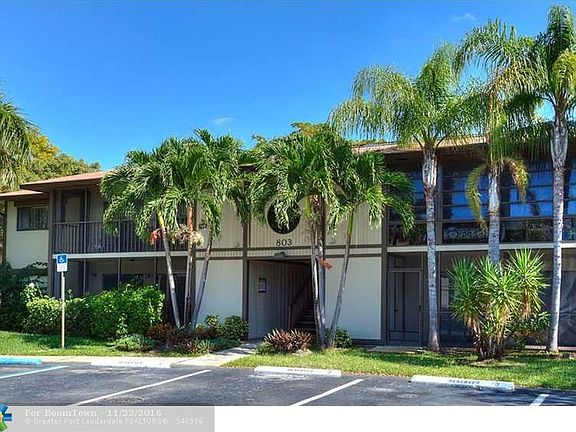 3rd image of 803 NE 199th St APT 101-8