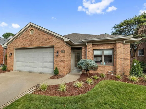 4230 Edgewood Ct, Owensboro, KY 42303