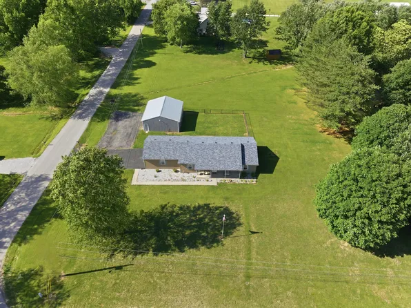416 Angel Rd, Berea, KY 40403