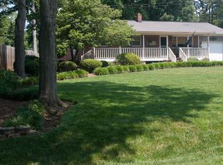 502 Pinkney Rd, Dallas, NC 28034