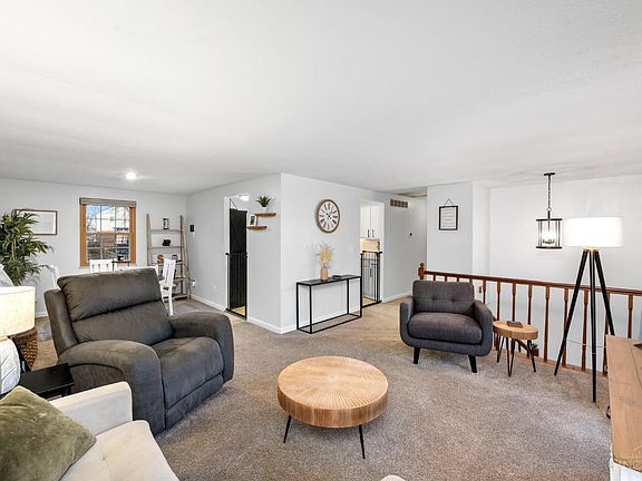 5th image of 4970 Troubador Ct