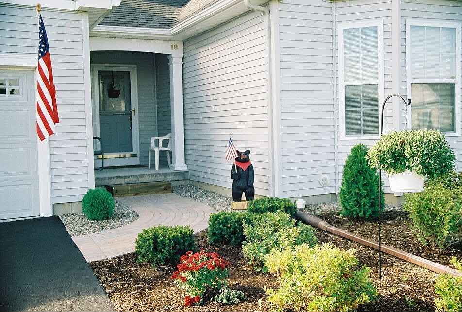 1st image of 18 Mayfield Dr
