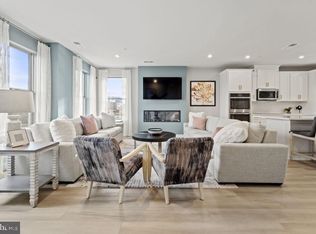 2488 Connector Aly, Herndon, VA 20171