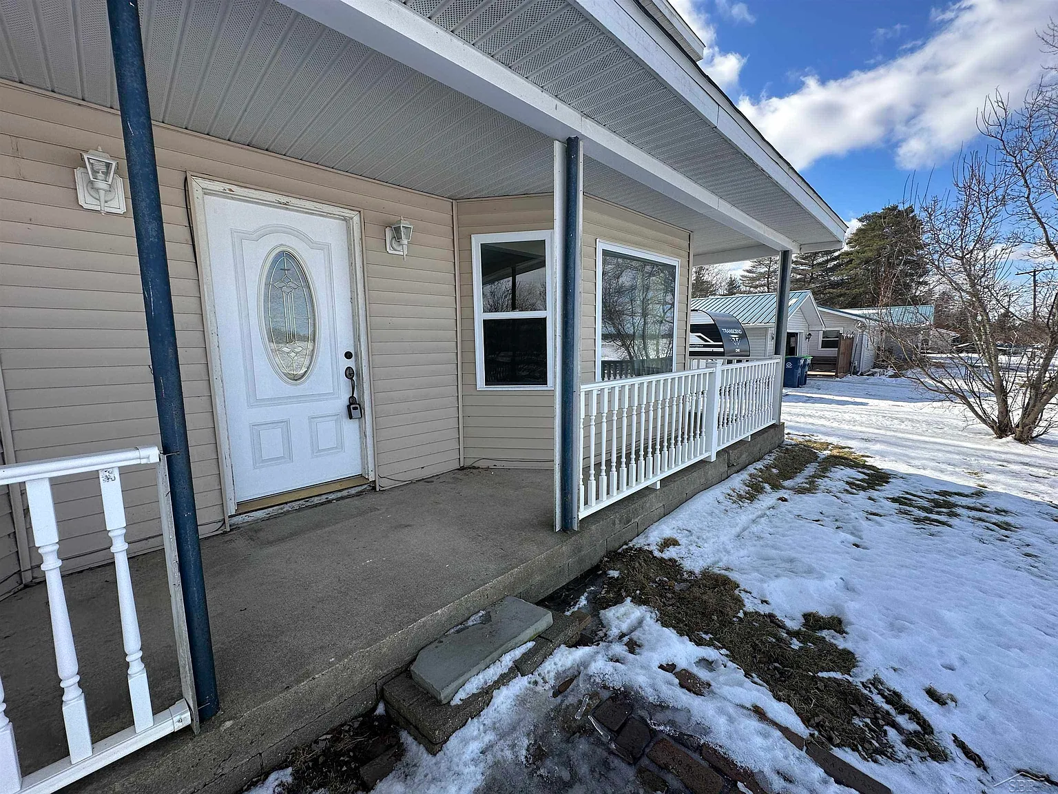 6450 Curtis Rd photo 1