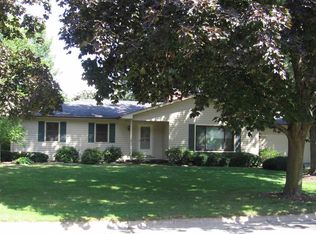 612 Wexford Rd, Janesville, WI 53546