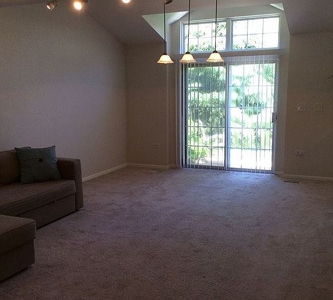 3rd image of 1630 Grove Ave Unit B
