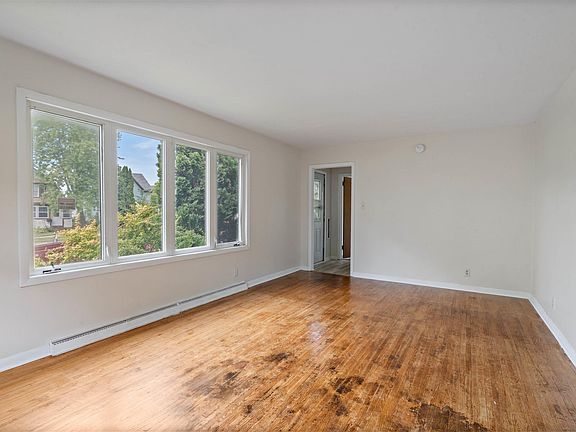 4th image of 5822 Ogden Ave