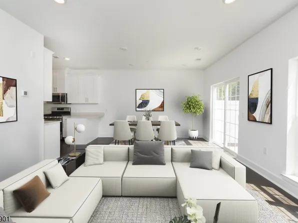 78 Harvest Way, Little Falls Twp., NJ 07424