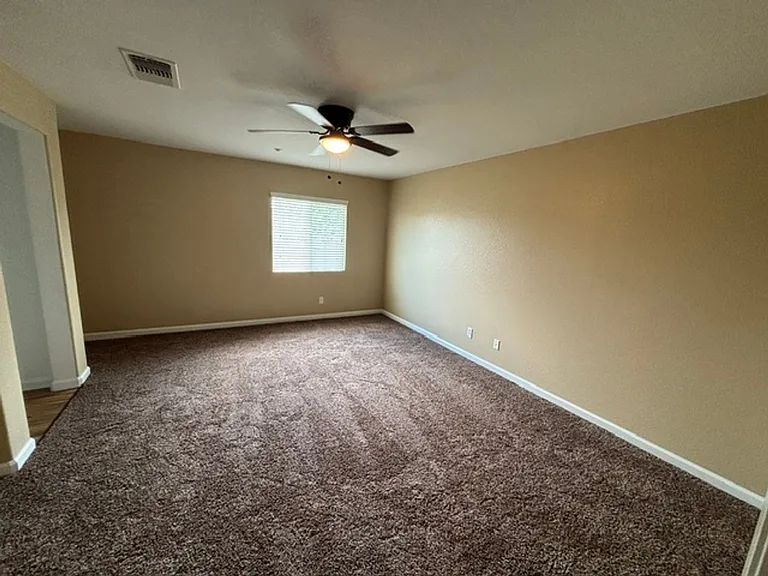 642 W Brewer Rd #122 — Photo 6