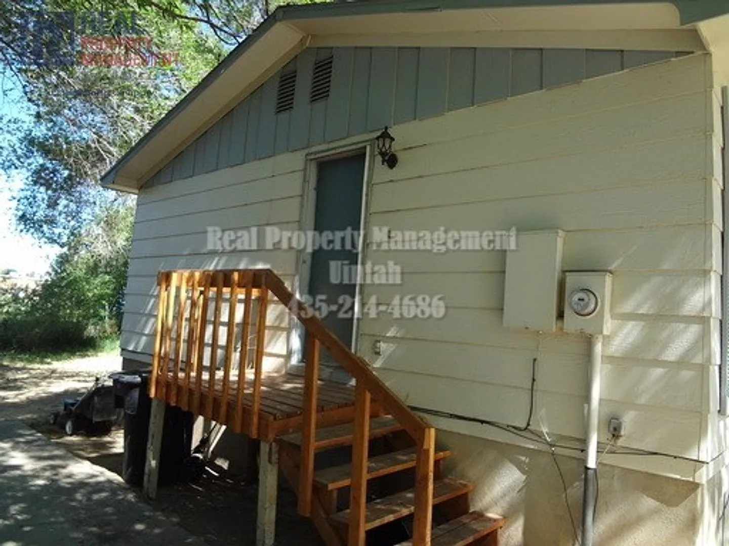 4 bedroom 2 Bathroom home — Photo 2