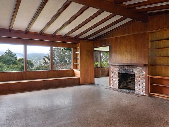 2nd image of 30 Mesa Road