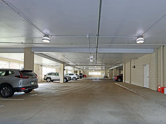 3rd image of 2245 Riverside Dr Unit 309