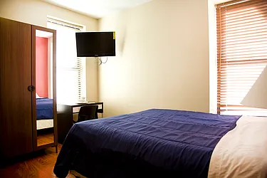 Rented by Easy Rental LLC