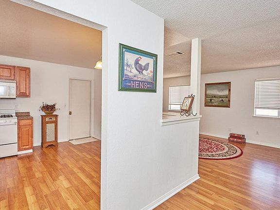 5th image of 16378 Cashew St