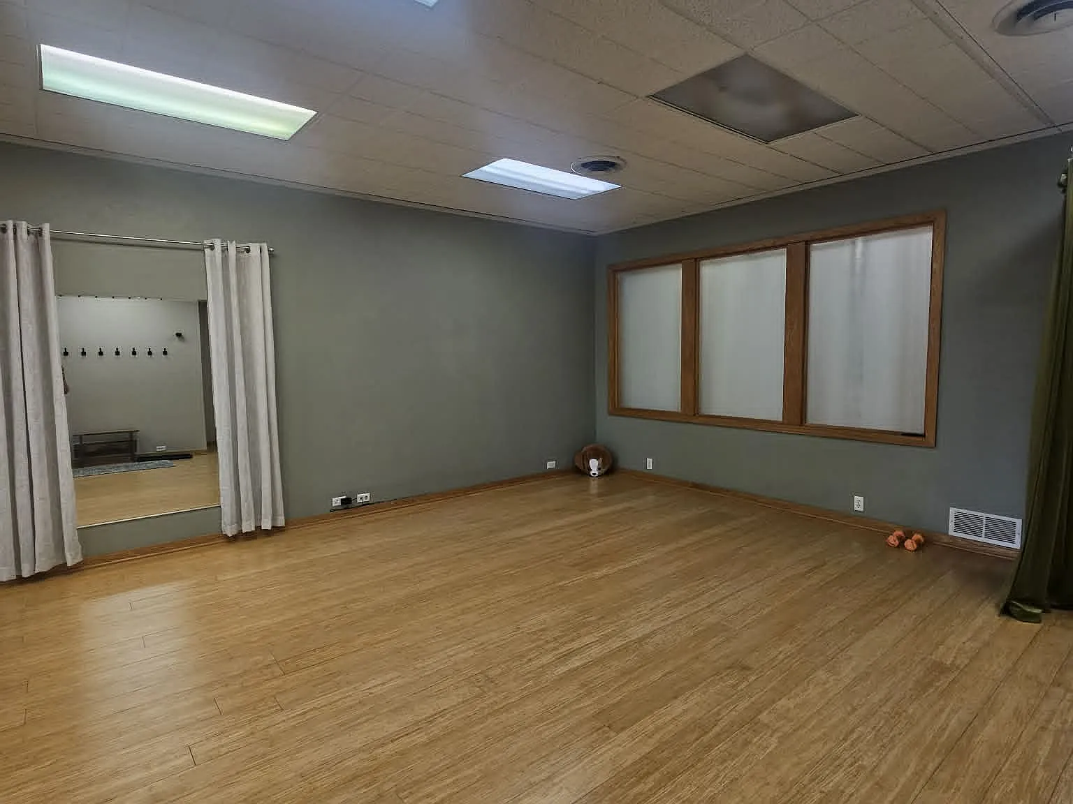 Studio, $550 — Photo 4