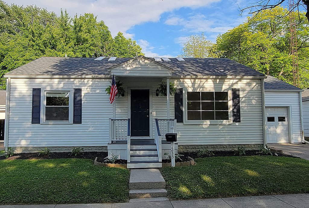 1233 Schultz St, Defiance, OH 43512 Zillow