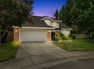 11490 Green Bluffs Ct, Gold River, CA