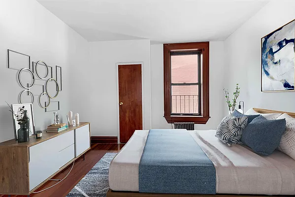 Rented by Compass | media 9