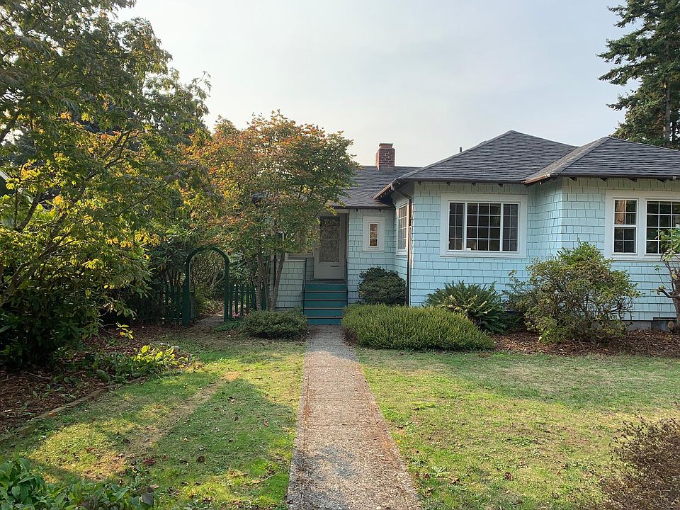 1st image of 10733 Phinney Ave N