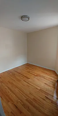 Rented by Lang Realty LLC | media 3