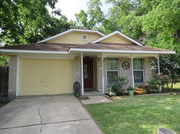3115 Lorikeet St