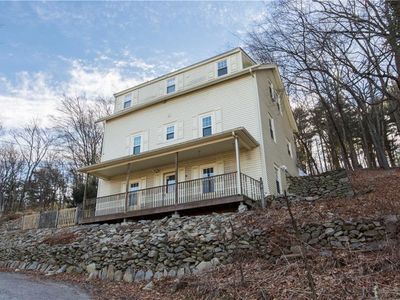 16 Farnum Pike, Smithfield, RI, 02917