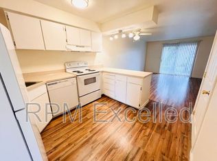 638 M St NE APT 3, Auburn, WA 98002