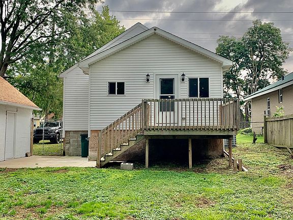 4th image of 5618 S Washington Ave
