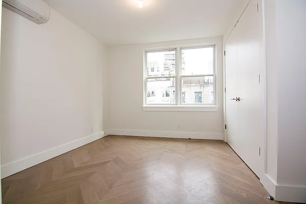 Rented by Keller Williams NYC | media 15