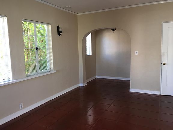 Main room.
