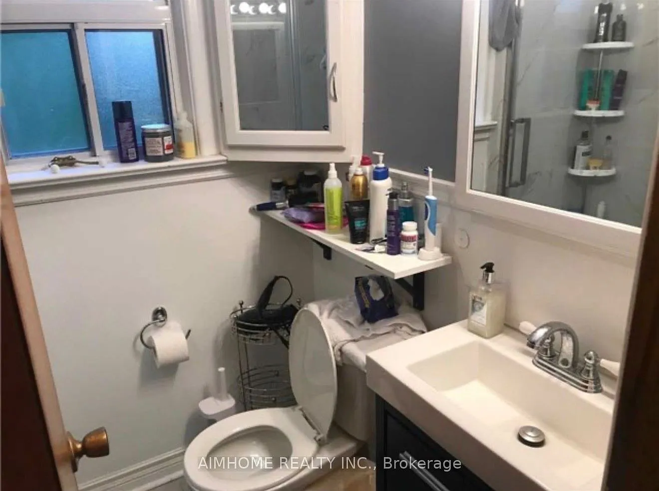 3 bed, $2,430 — Photo 4