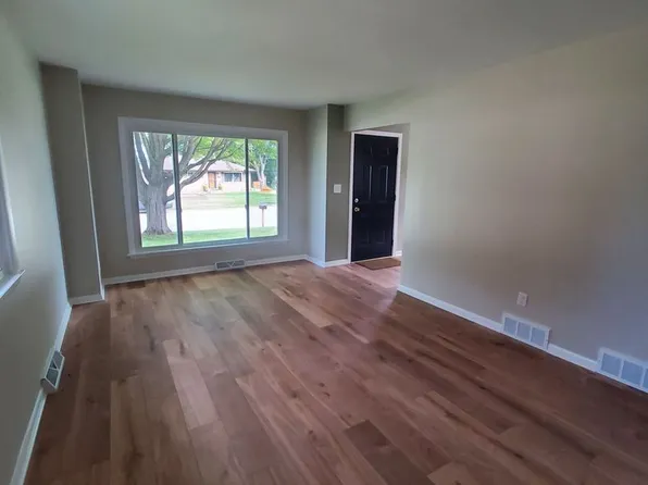3708 9th Ave. - Duplex, 3708 9th Ave #850280FEA, South Milwaukee, WI 53172