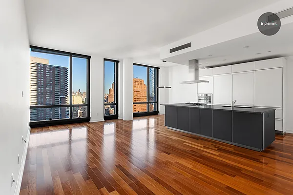 Rented by Triplemint | media 7