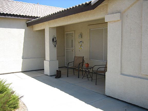 Large Front Patio