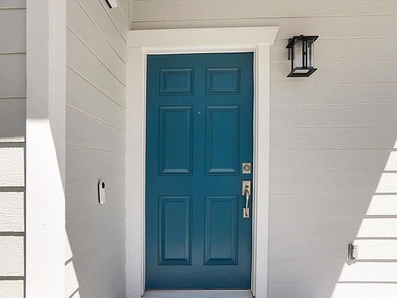 2nd image of 30 W Brookside Dr