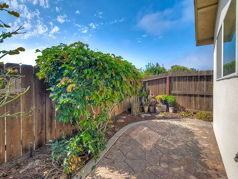 3643 N Way — Photo 14