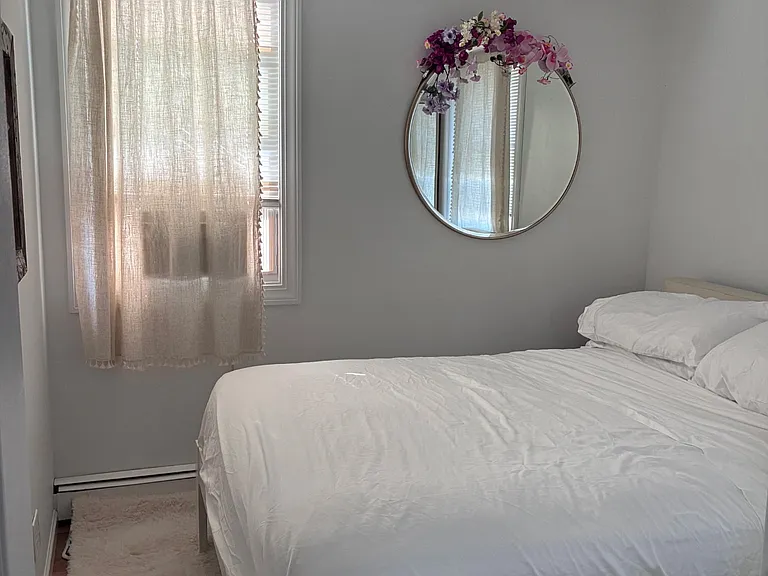 4 Parente Ln N #1 — Photo 6
