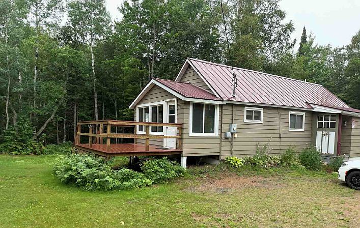 1st image of 77 Midway Dr