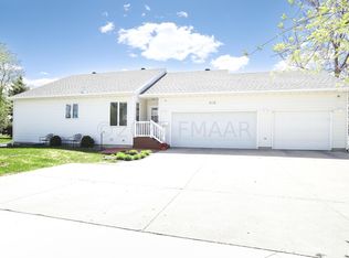 682 13th Ave E, West Fargo, ND 58078