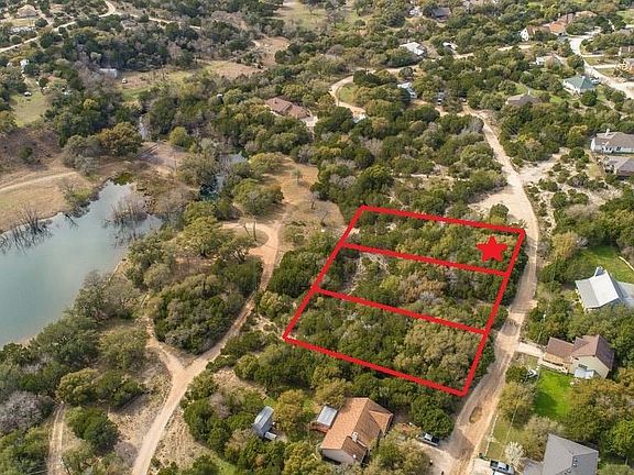 4th image of 17523 Lake Shore Dr