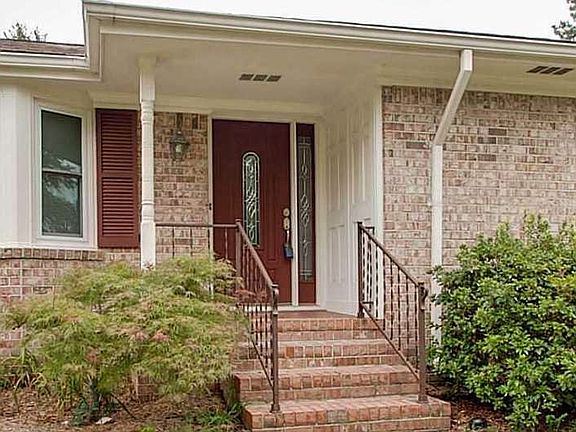 2nd image of 2707 Meadow Dr W
