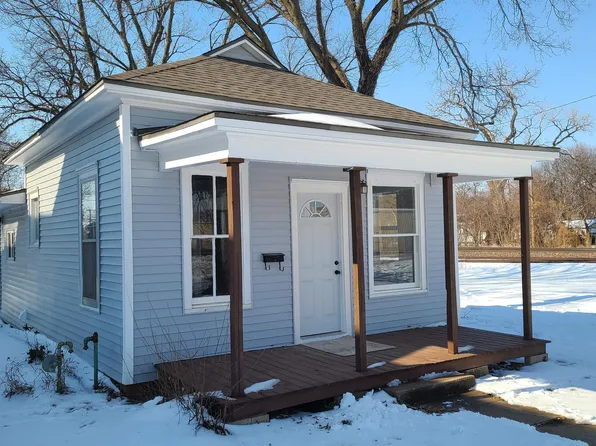 608 S Jefferson Ave, Wellington, KS 67152