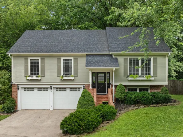 915 S Mission Circle, Springfield, MO 65809