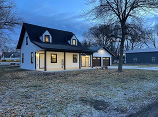 309 Central Ave S, Geneva, MN 56035