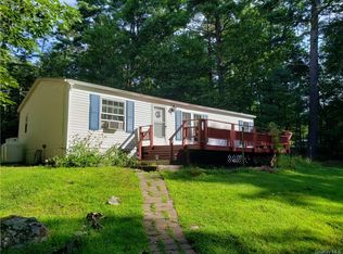 11 Hartung Rd, Highland Lake, NY 12743