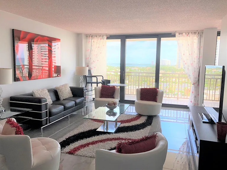 3400 N Ocean Dr #905 — Photo 3