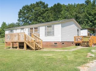 306 S Fork Meadows Rd, Gastonia, NC 28052
