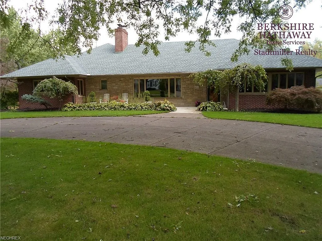 4012 Galloway Rd photo 1